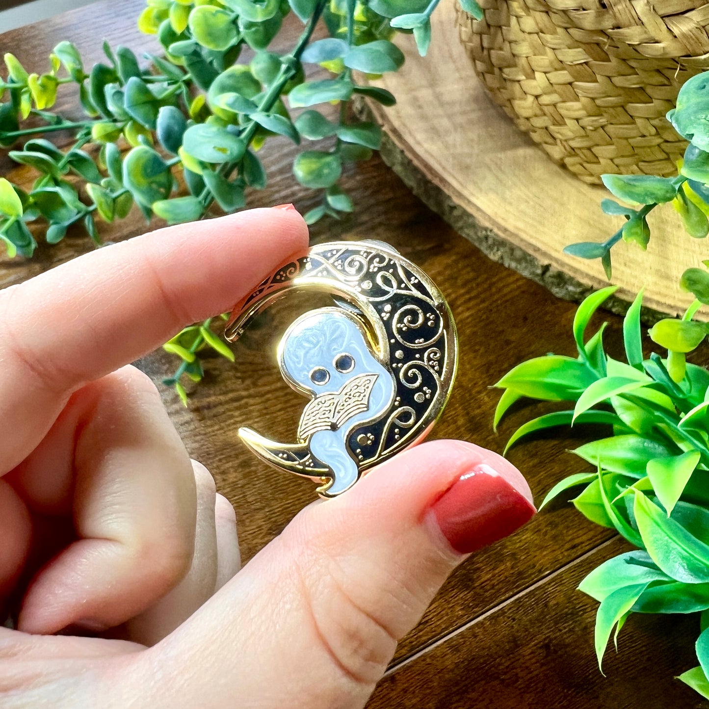 Wisper the Ghost Enamel Pin