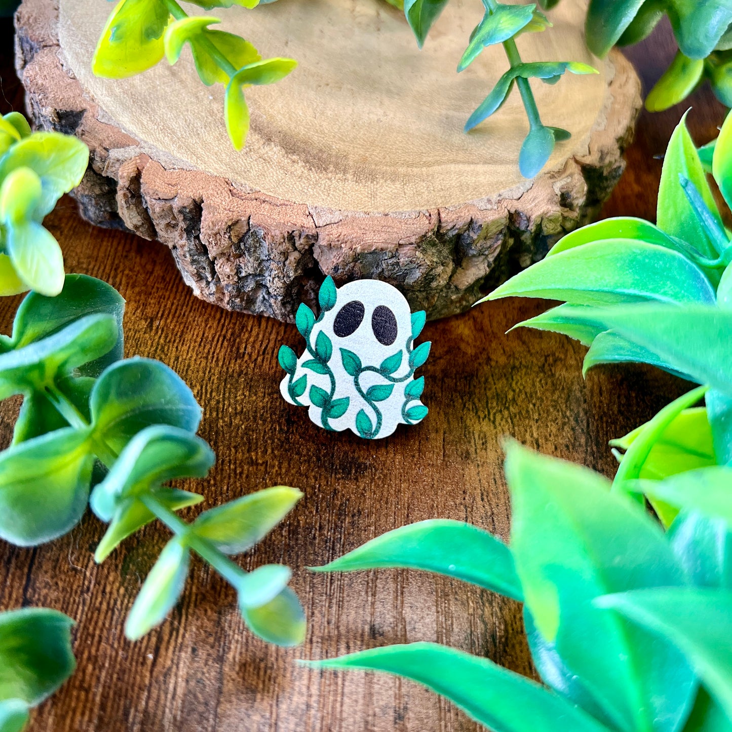 Leafy Ghost Wooden Pin