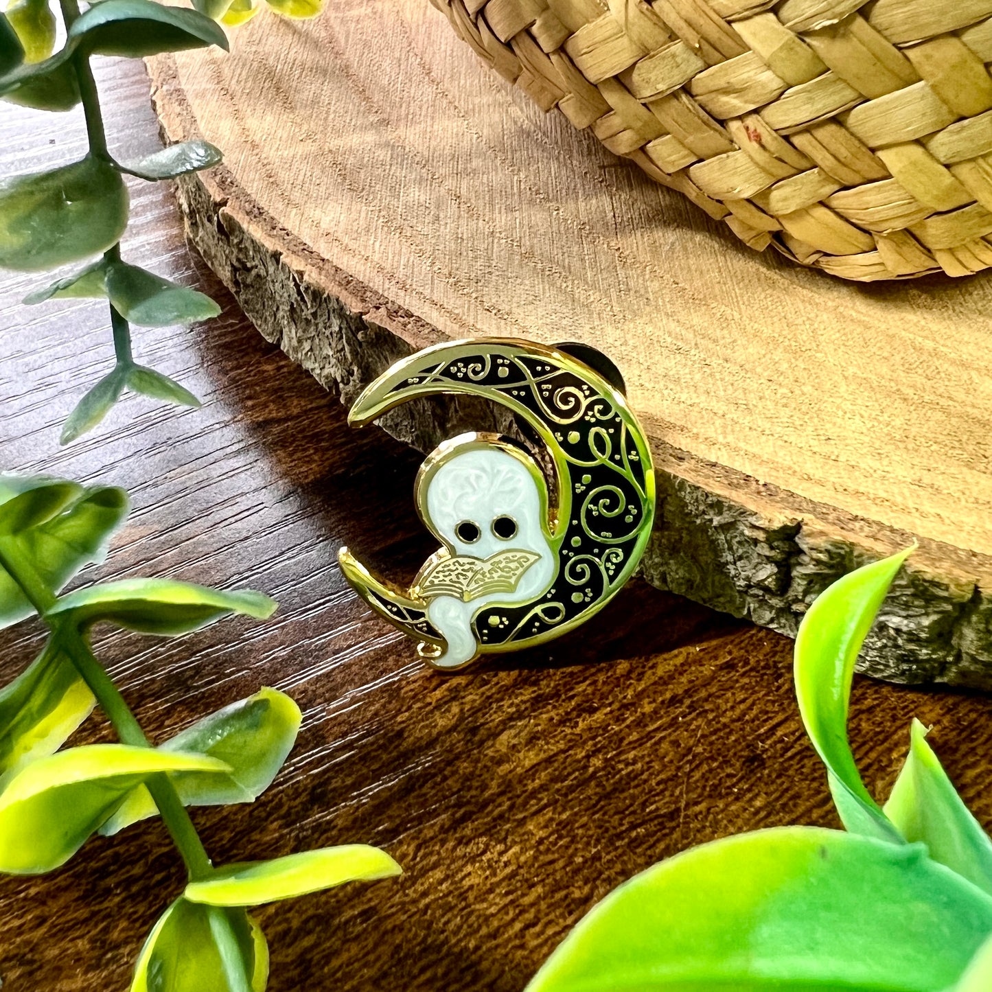 Wisper the Ghost Enamel Pin