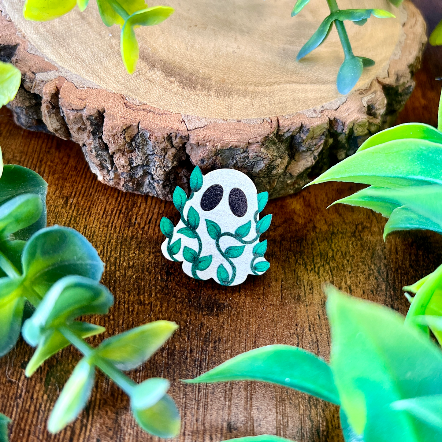 Leafy Ghost Wooden Pin