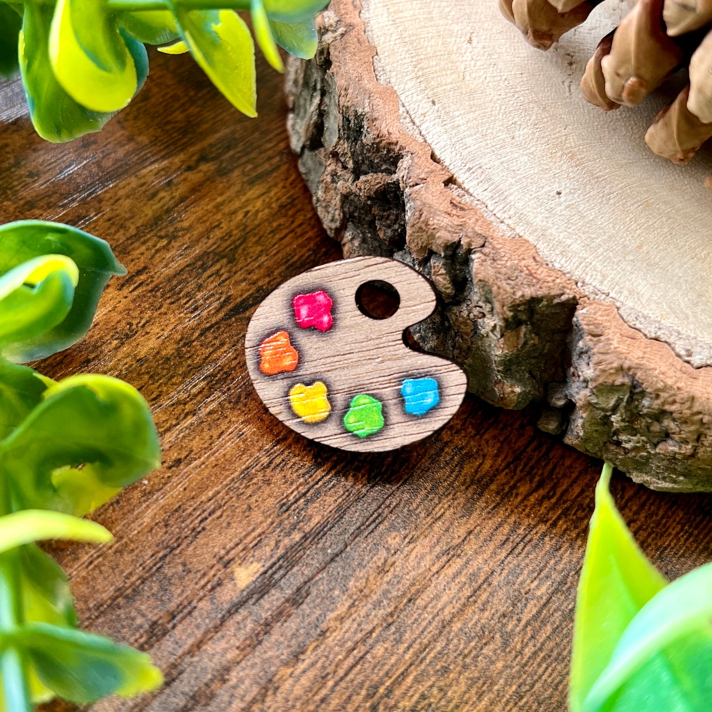 Classic Paint Palette Wooden Pin