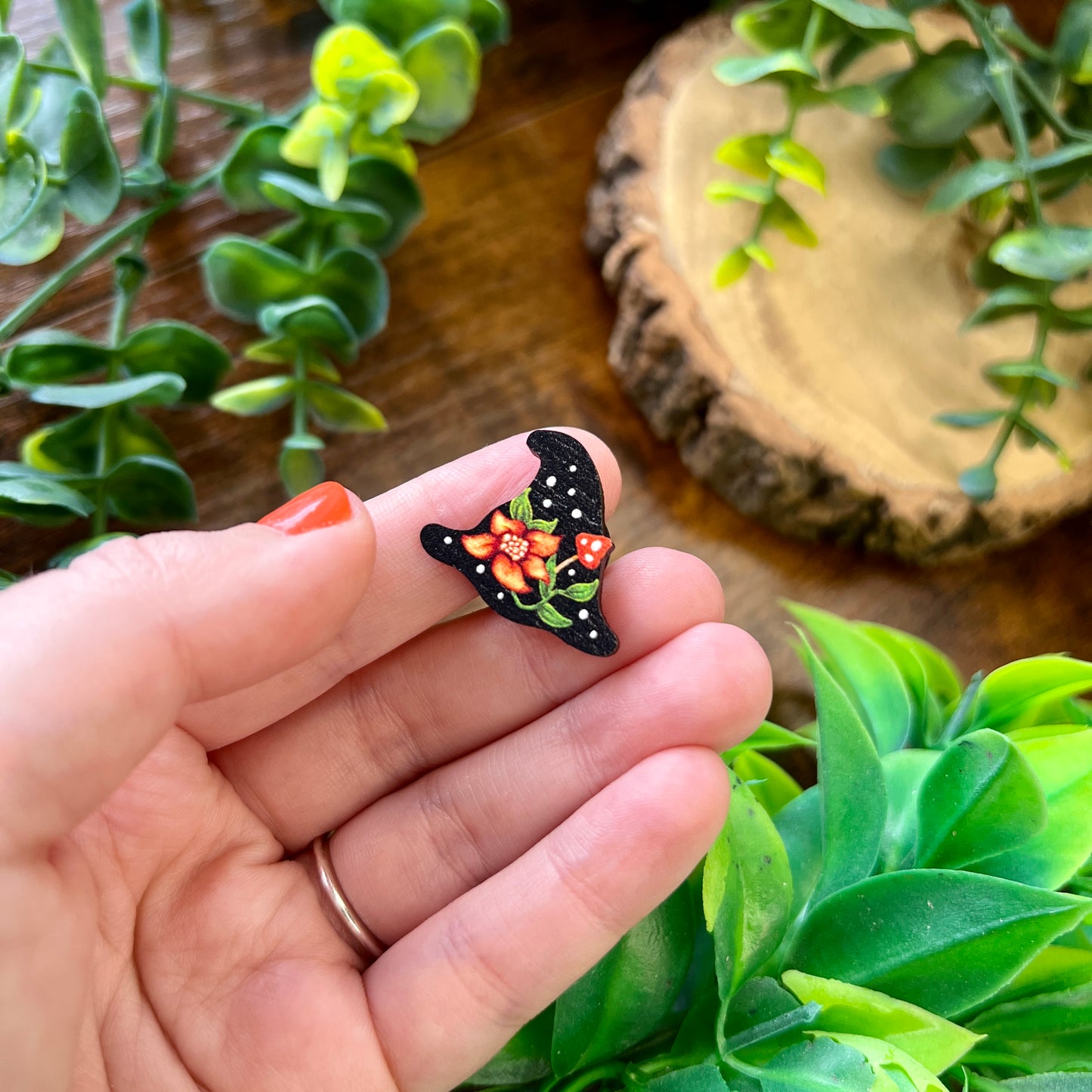 Witch Hat Wooden Pin