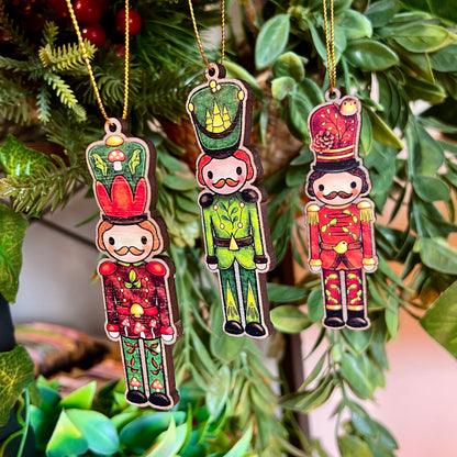 Nature's Nutcrackers Wooden Christmas Decoration Set