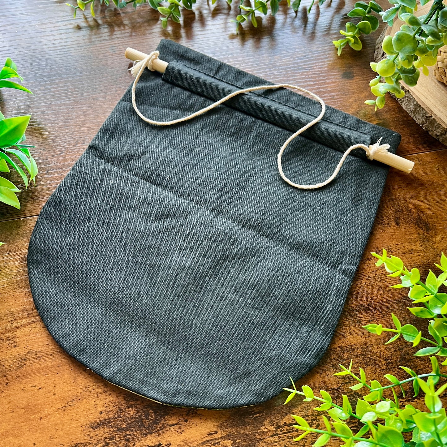 Botanical Vines Pin Banner
