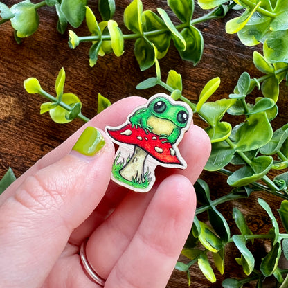 Frog on a Fungi Wooden Pin