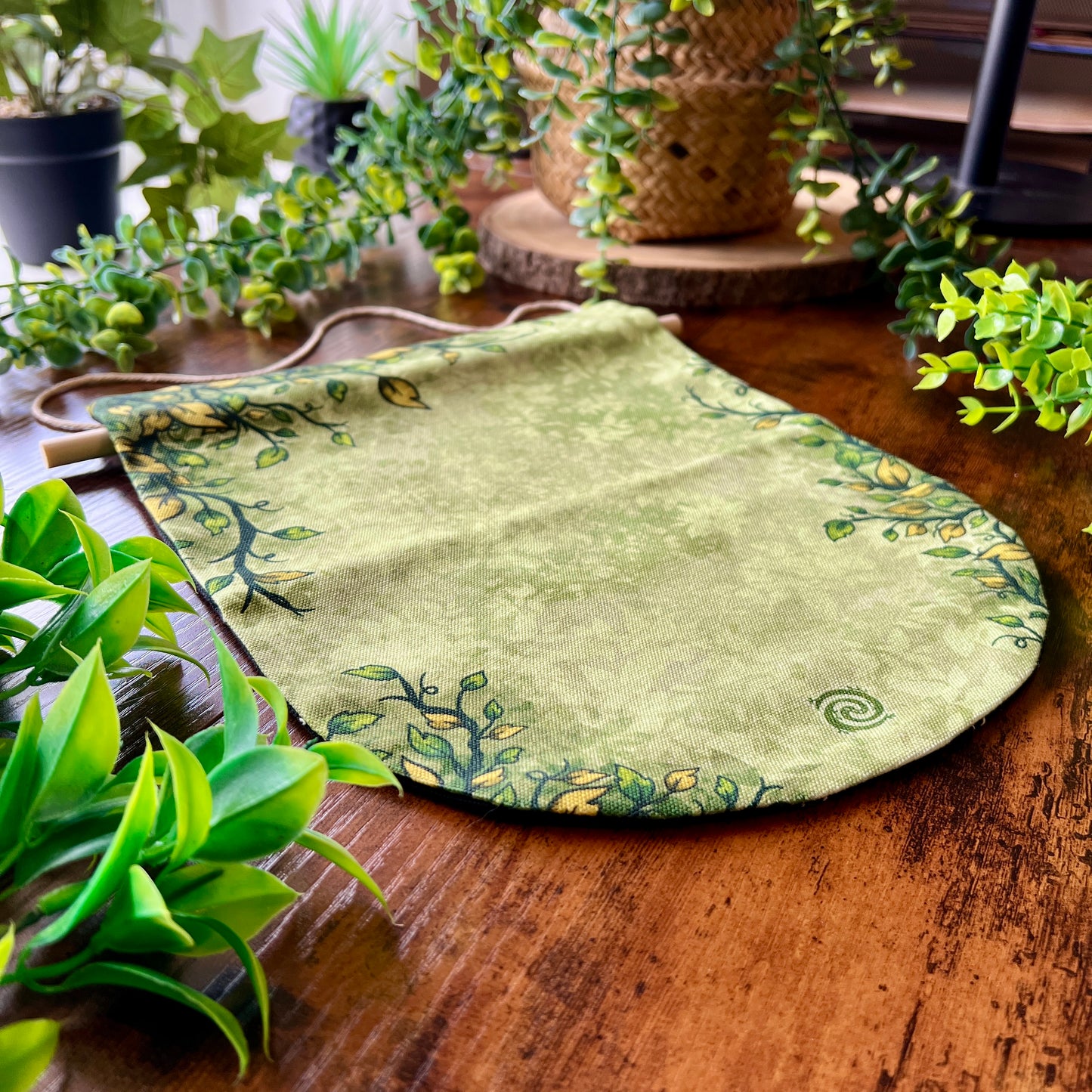 Botanical Vines Pin Banner