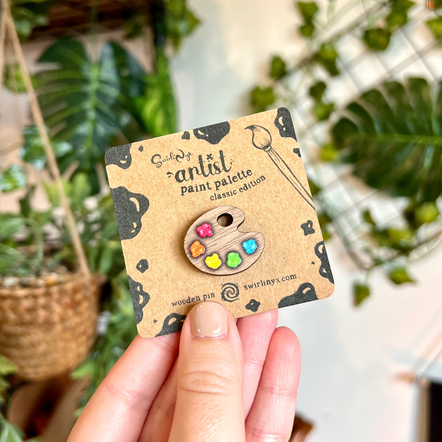 Classic Paint Palette Wooden Pin