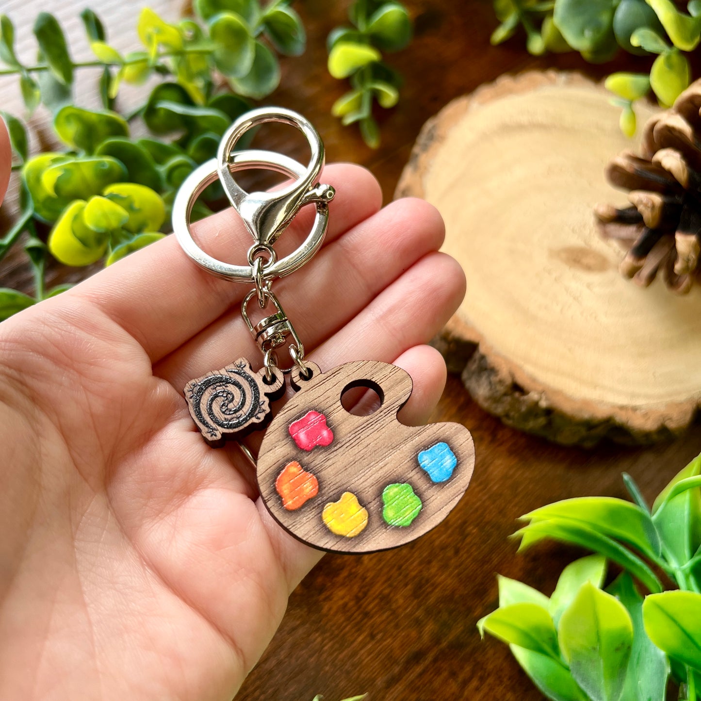 Classic Paint Palette Wooden Keyring