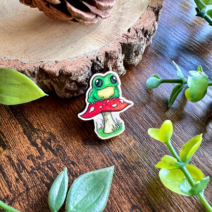 Frog on a Fungi Wooden Pin