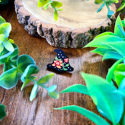 Witch Hat Wooden Pin