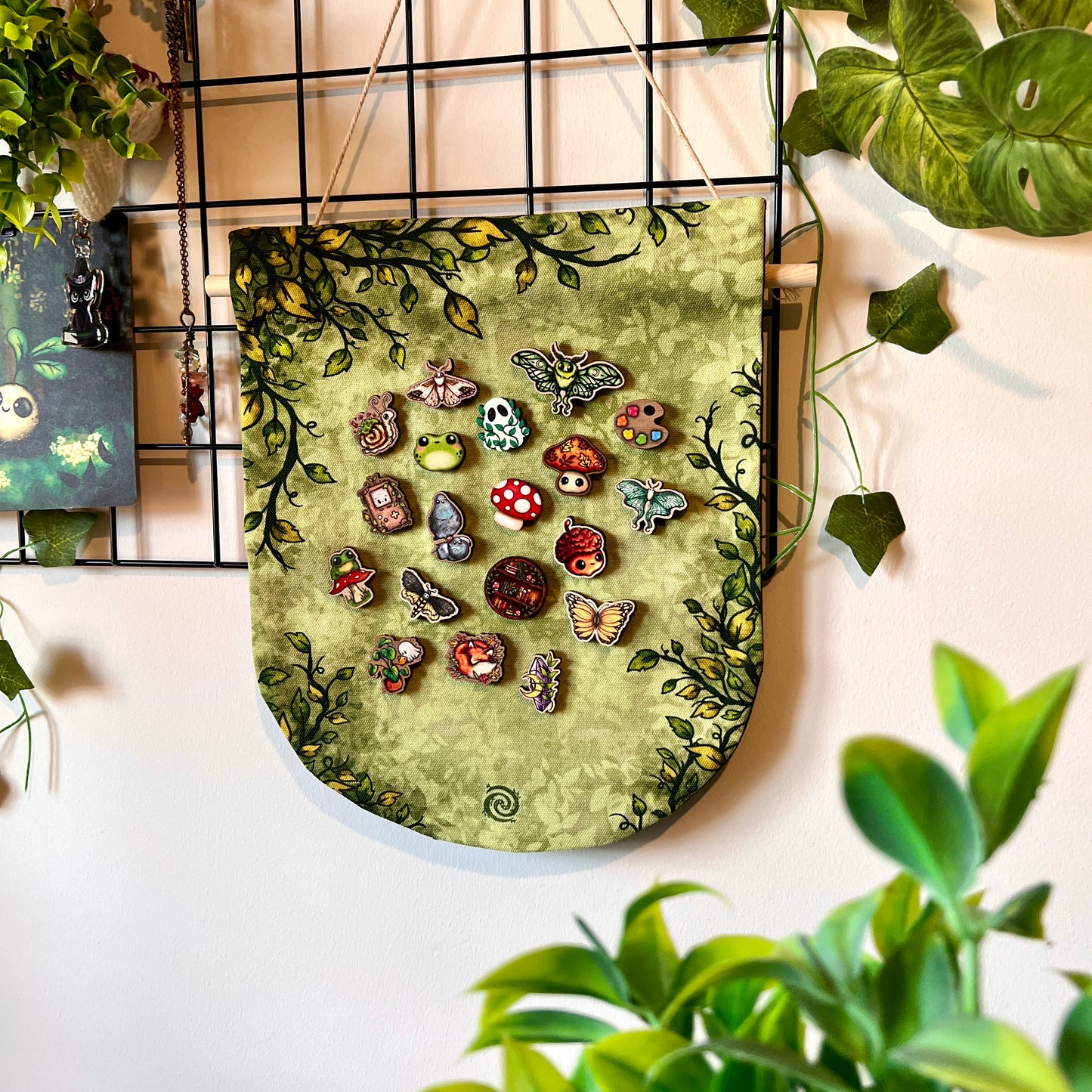 Botanical Vines Pin Banner