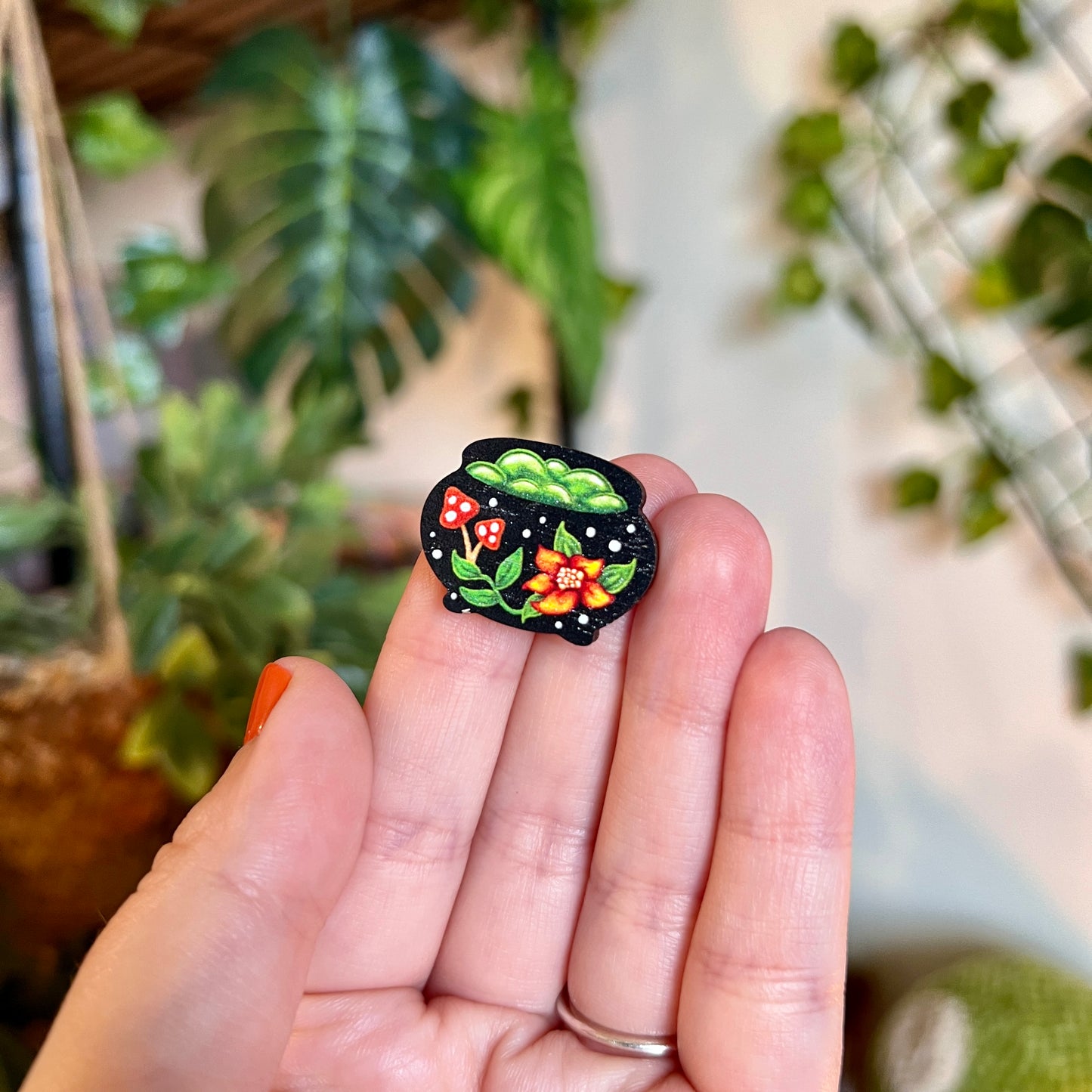 Cauldron Wooden Pin