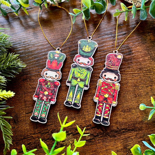 Nature's Nutcrackers Wooden Christmas Decoration Set